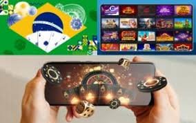 ygjdb vip ဂိမ်းလော်ဘီ APP မှ မိုဘိုင်းဖုန်းဖြင့် ဂိမ်းကစားနေသောမြင်ကွင်း